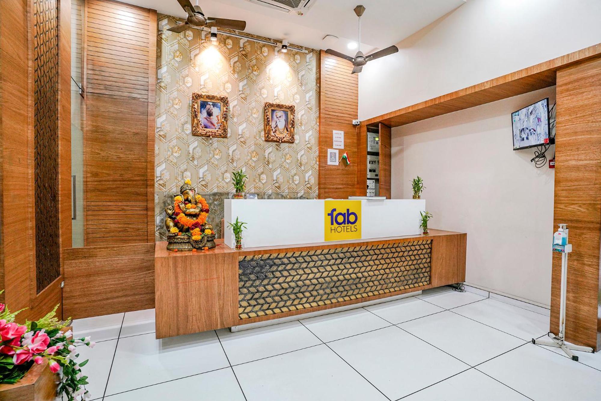Fabhotel Neelkamal - Chembur Bombaim Exterior foto
